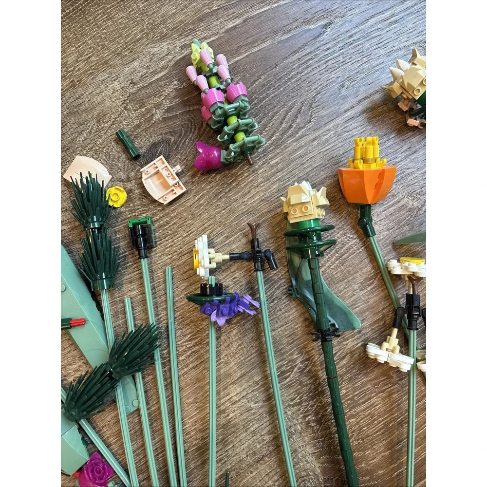 LEGO 10280 Flower Bouquet (Botanicals) - Used